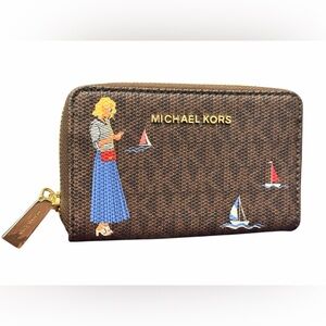Michael Kors Jet Set small zip around wallet